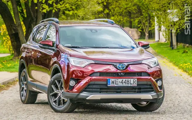 Toyota RAV4 Hybrid 2016