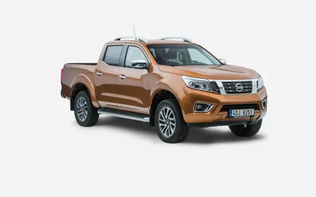 Nissan NP300 Navara Pickup Double Cab  [15-21]