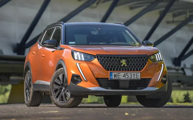 Peugeot 2008 GT: mały lew głośno ryczy