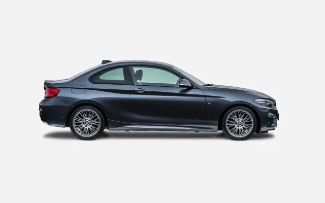 BMW 220i Coupe