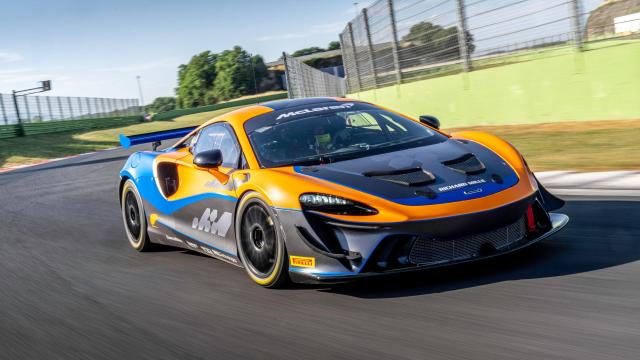 McLaren Artura GT4 - mocne V6 zamiast hybrydy