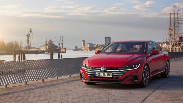 Volkswagen Arteon PHEV – idealny kompan podróży