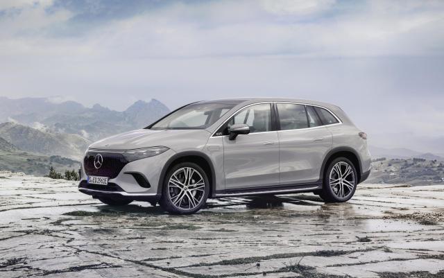 Mercedes EQS SUV 2022 – rusza sprzedaż w Polsce