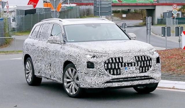 Audi Q9 (2023) na zdjęciach szpiegowskich