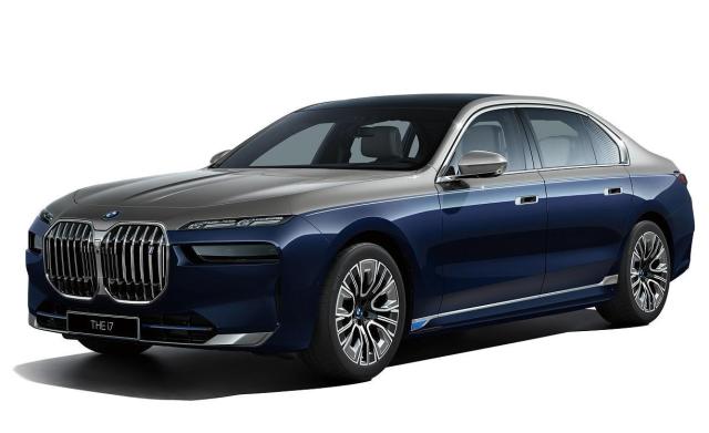 Nowe BMW 7 First Edition. Co Ci przypomina?