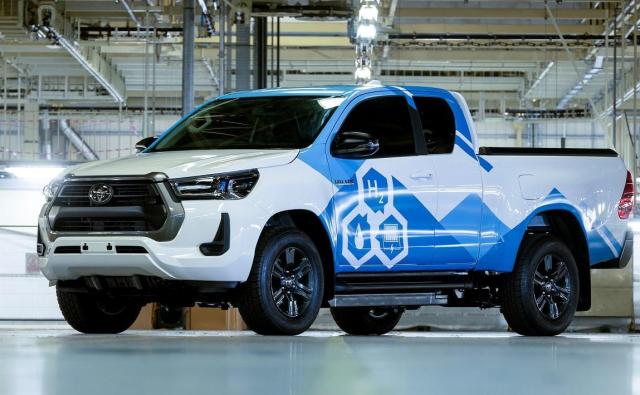 Takiego napędu Toyota Hilux jeszcze nie miała