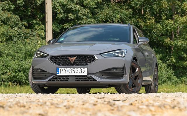 CUPRA Leon ST 2.0 TSI 190 KM - szybki i praktyczny