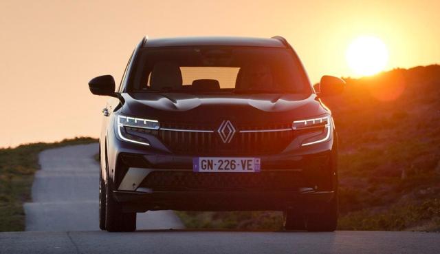 Nowe Renault Espace 2023 – cena