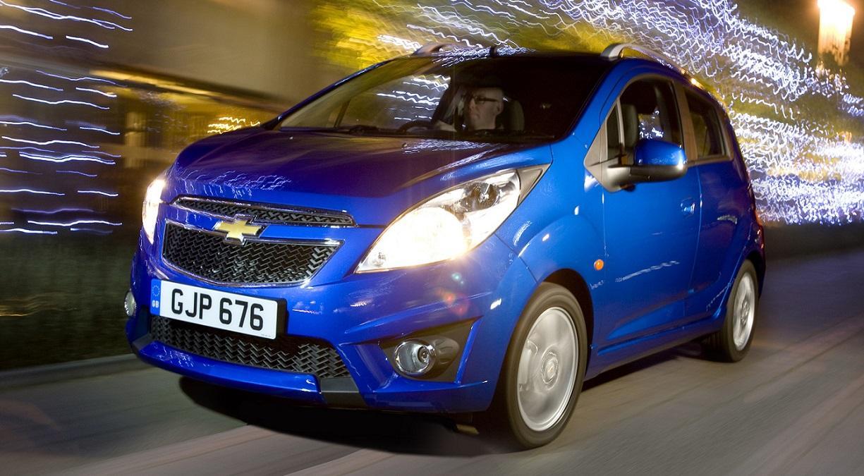 Chevrolet Spark z usterką pokrywy silnika