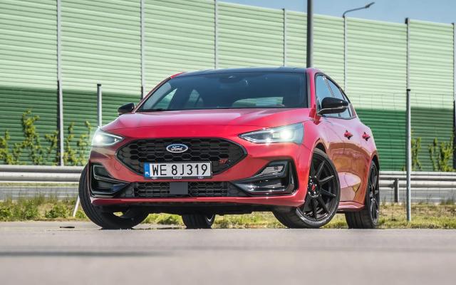 Ford Focus ST X - hot hatch skazany na zagładę