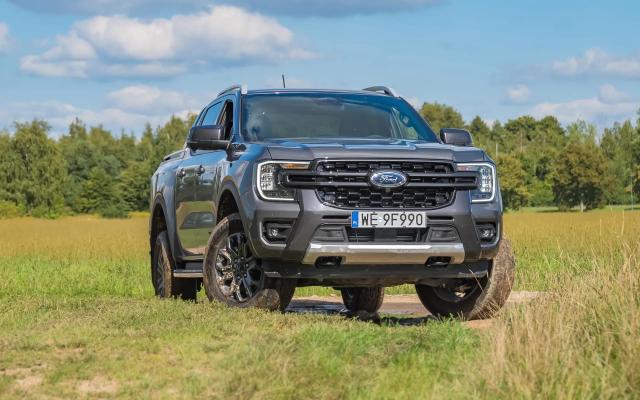 Ford Ranger Wildtrak – pick-up do pracy i wypoczynku