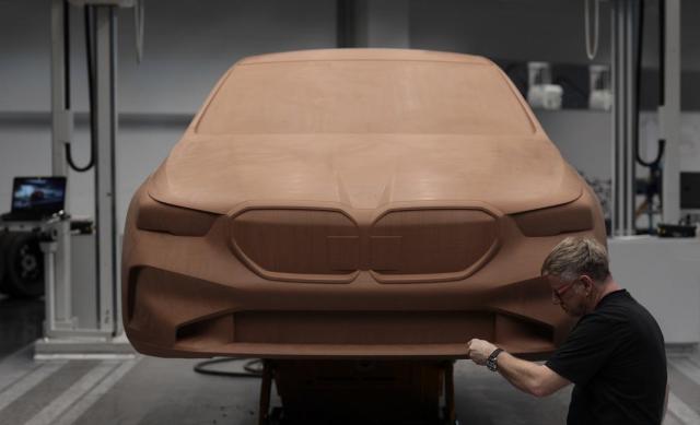 Nowy model elektryczny w planach BMW