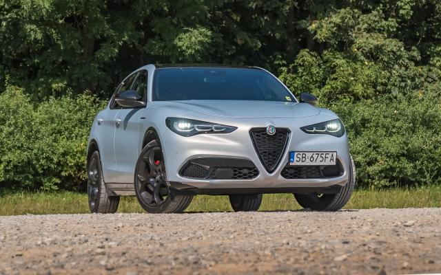 Alfa Romeo Stelvio Competizione - charakterna Włoszka