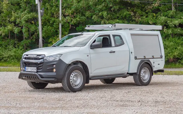 Isuzu D-Max Space Cab L EC Zabudowa