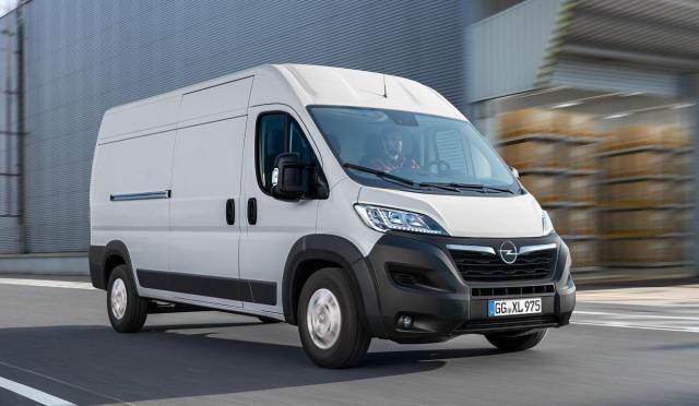 Opel Movano z usterką elektroniki