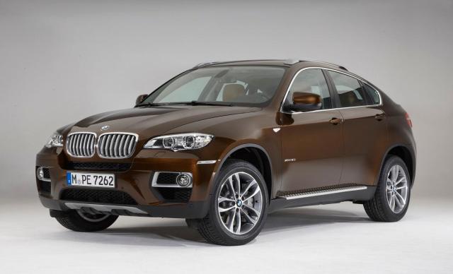 Konieczna wymiana poduszek w modelach BMW X5 i X6