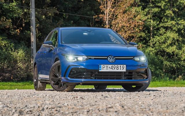 Volkswagen Golf eTSI - zelektryfikowany na miękko
