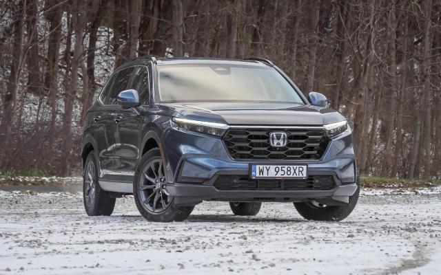 Nowa Honda CR-V (2023) – urosła i podrożała