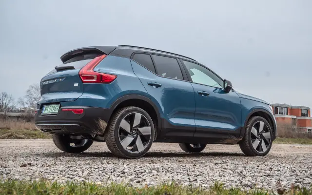 Volvo XC40 P6 Pure