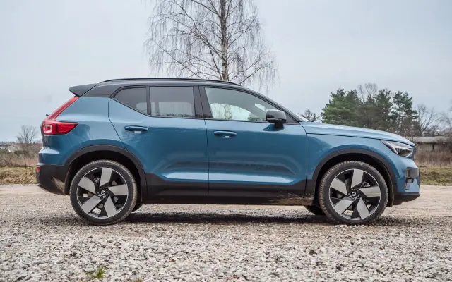 Volvo XC40 P6 Pure