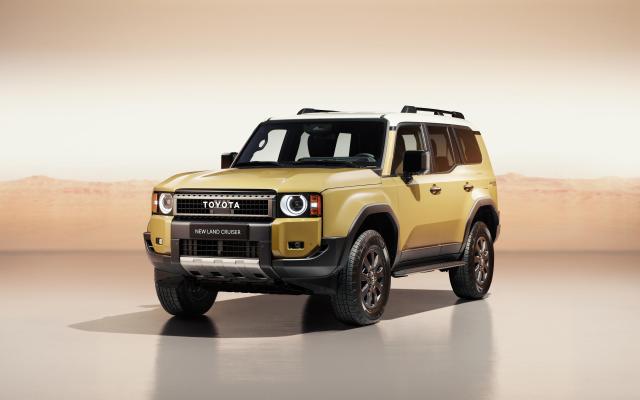 Nowa Toyota Land Cruiser (2023) – tak wygląda kultowa terenówka 