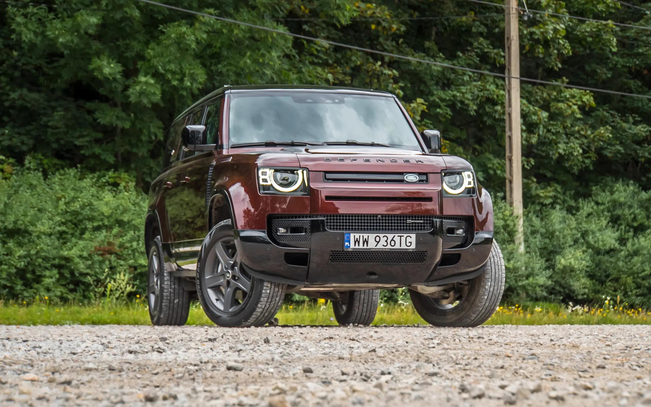 Land Rover Defender 130 - wskrzeszona legenda