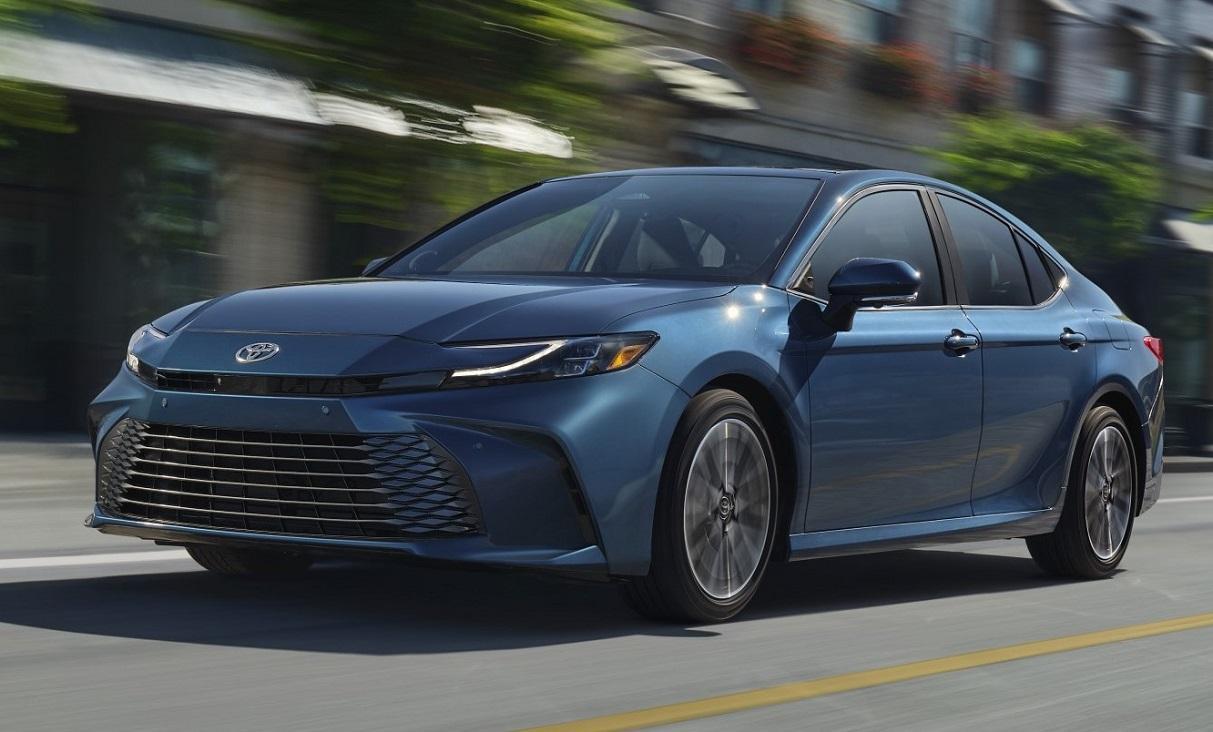 Tak wygląda nowa Toyota Camry 2024! Auto Katalog