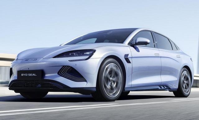 Konkurs "World Car of the Year 2024". Napięcie rośnie...