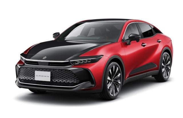 Nowa Toyota Crown 2023 w czterech smakach