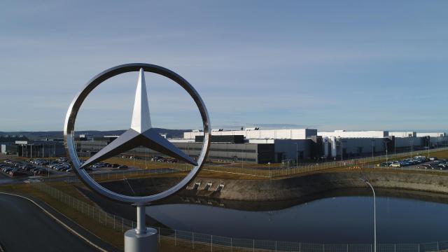 Mercedes niebawem ruszy z budową fabryki e-vanów w Jaworze 