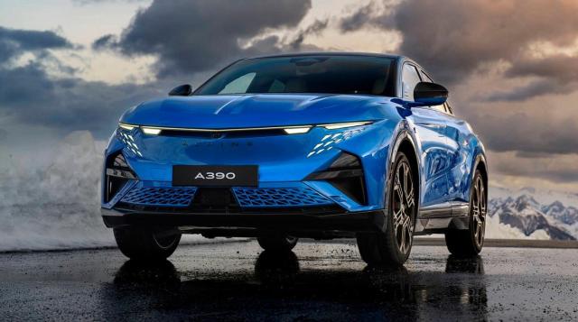Nowe Alpine A390 zaprezentowane. Crossover na sportowo