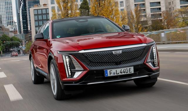 Cadillac z ofertą w Niemczech