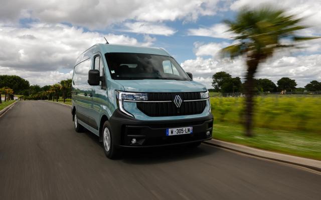 Nowy Renault Master 2024 - lider segmentu w nowej odsłonie