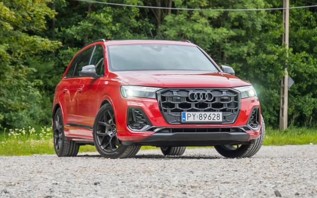 Audi Q7 55 TFSI quattro - zawodnik wagi ciężkiej