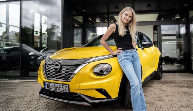 Maja Kuczyńska reklamuje Nissana