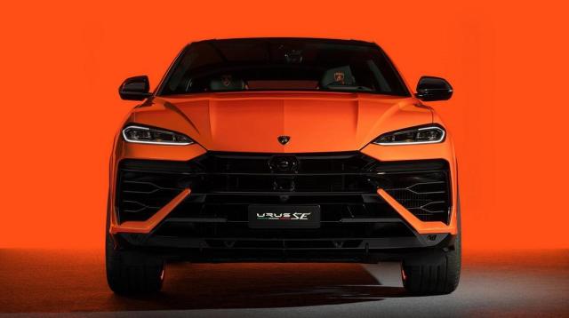 Oto Plug-in godny Lamborghini Urusa!