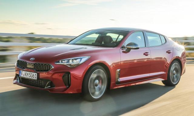Kia Stinger z usterką układu paliwowego
