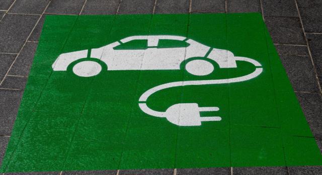 60 milionów zł więcej w programie „Mój Elektryk”