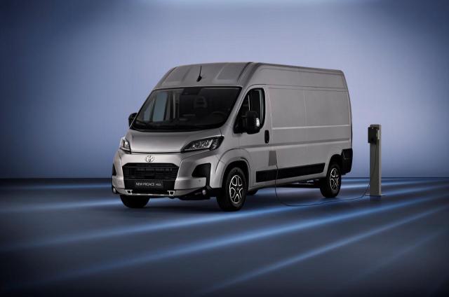 Ruszyła produkcja Toyoty Proace Max
